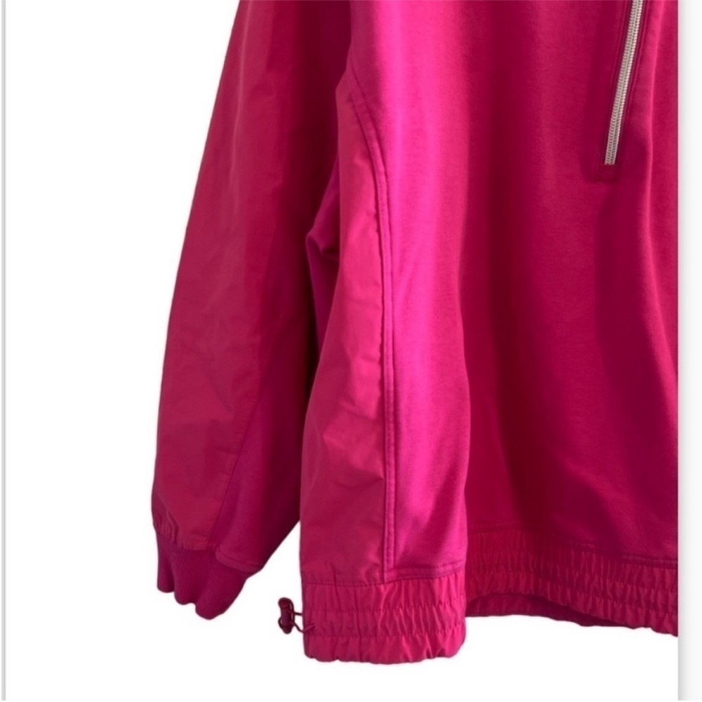 Athleta Triumph Hybrid Half Zip
Sweatshirt in Pink - Picture 6 of 10